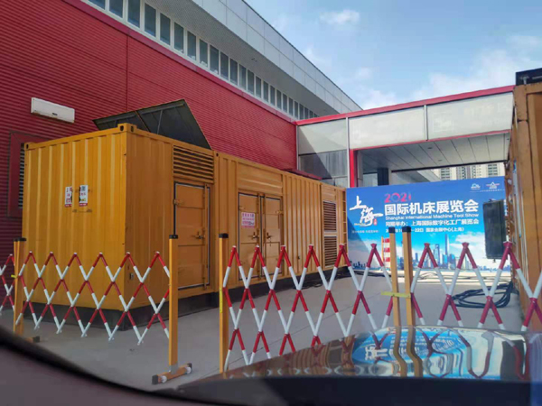 富平发电车出租-发电机无电压或电压太低怎么办？