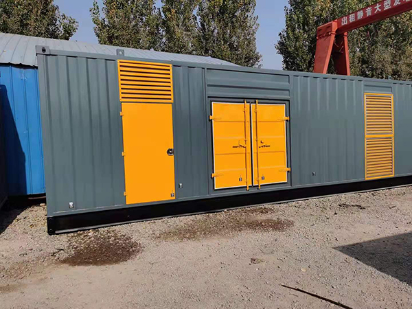 富平签订发电机出租合同时需要注意的一些重要事项：