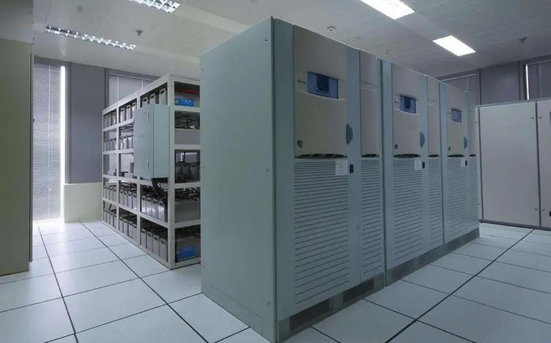 富平发电机组如何选择适合自己柴油发电机组的空气滤清器？