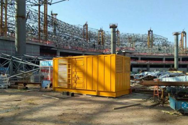 富平发电机出租如何判断空气滤清器是否需要更换？